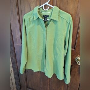 Eddie Bauer Women's Button Down Long Sleeve Shirt